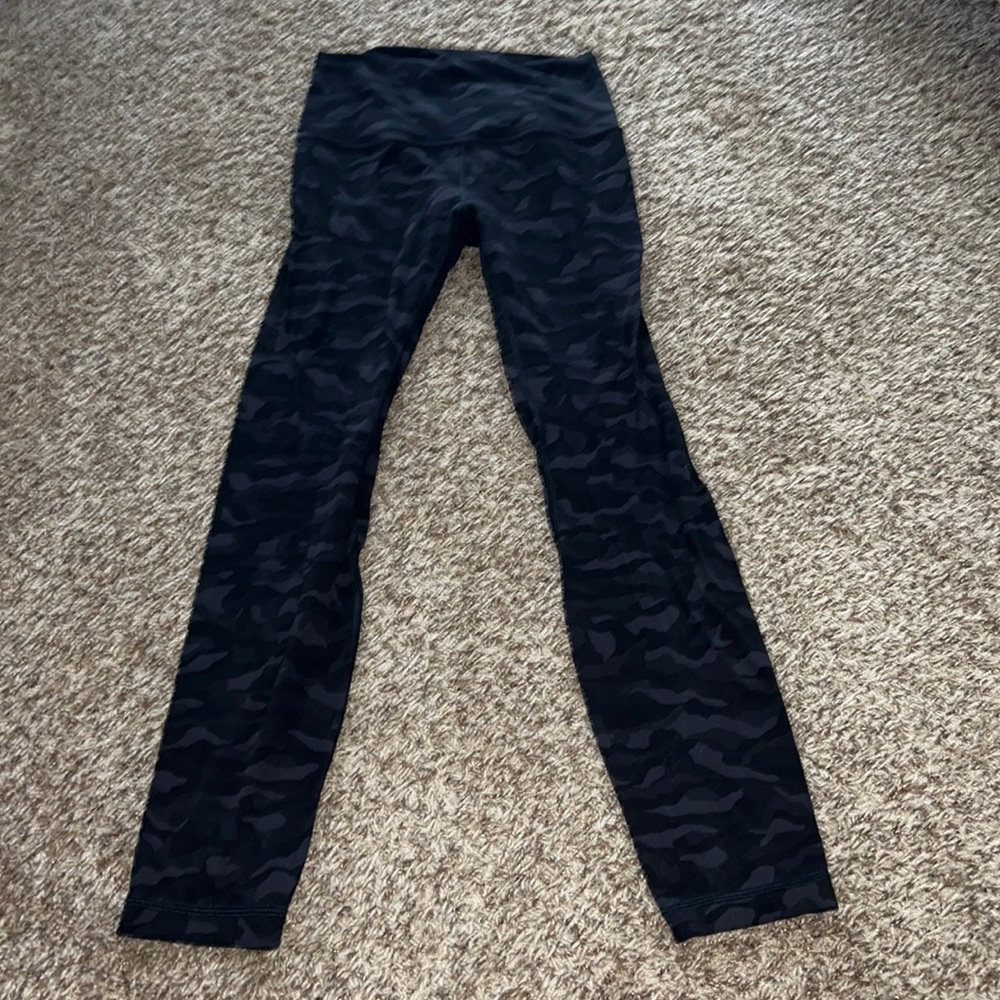 Camo Lululemon Aligns
